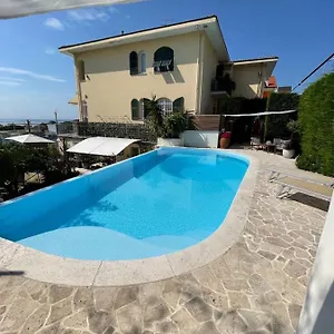  Apartment Casa Milena Elegante Dimora Con Piscina Privata