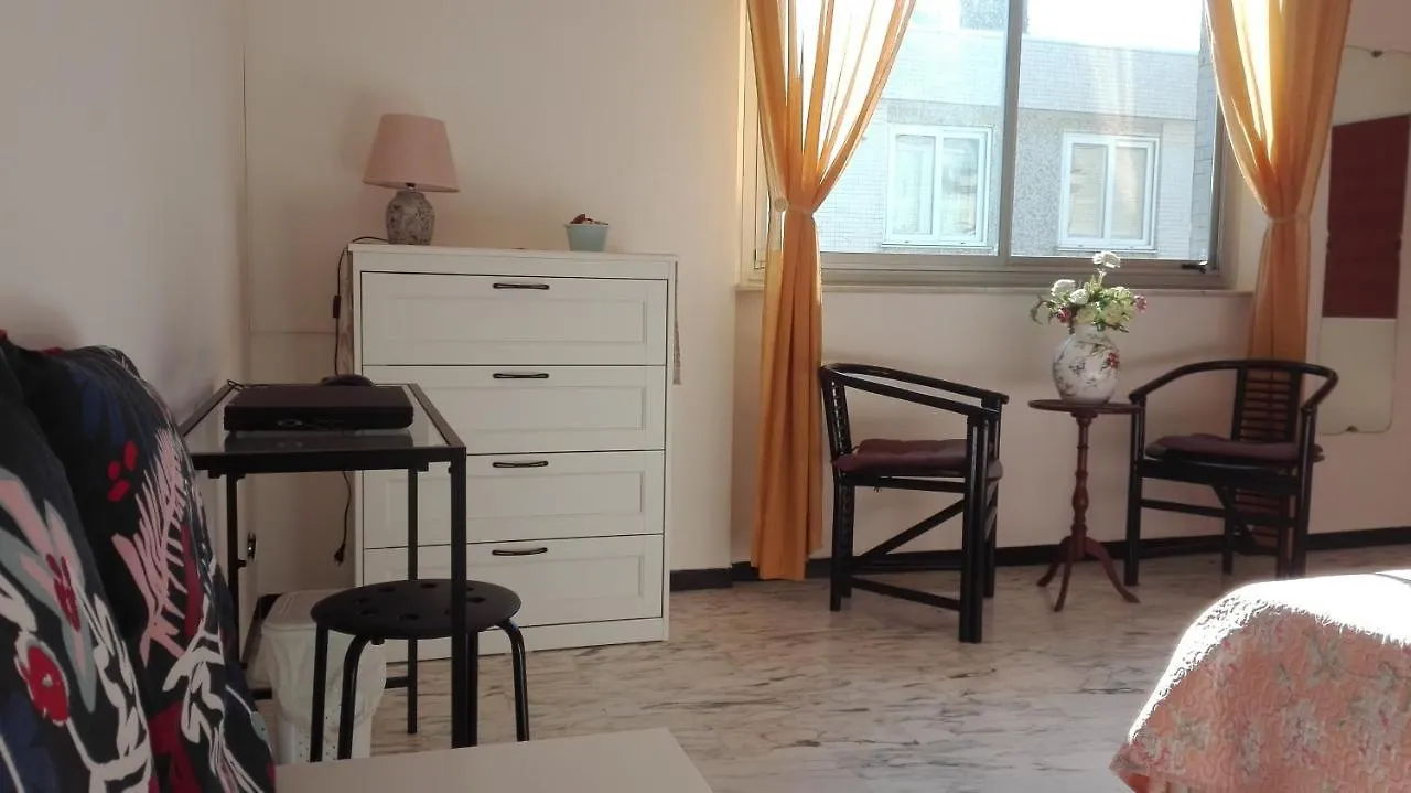 Casa Di Alessio, 6 Posti Letto A 200 Mt Dal Mare Apartment Albissola Marina